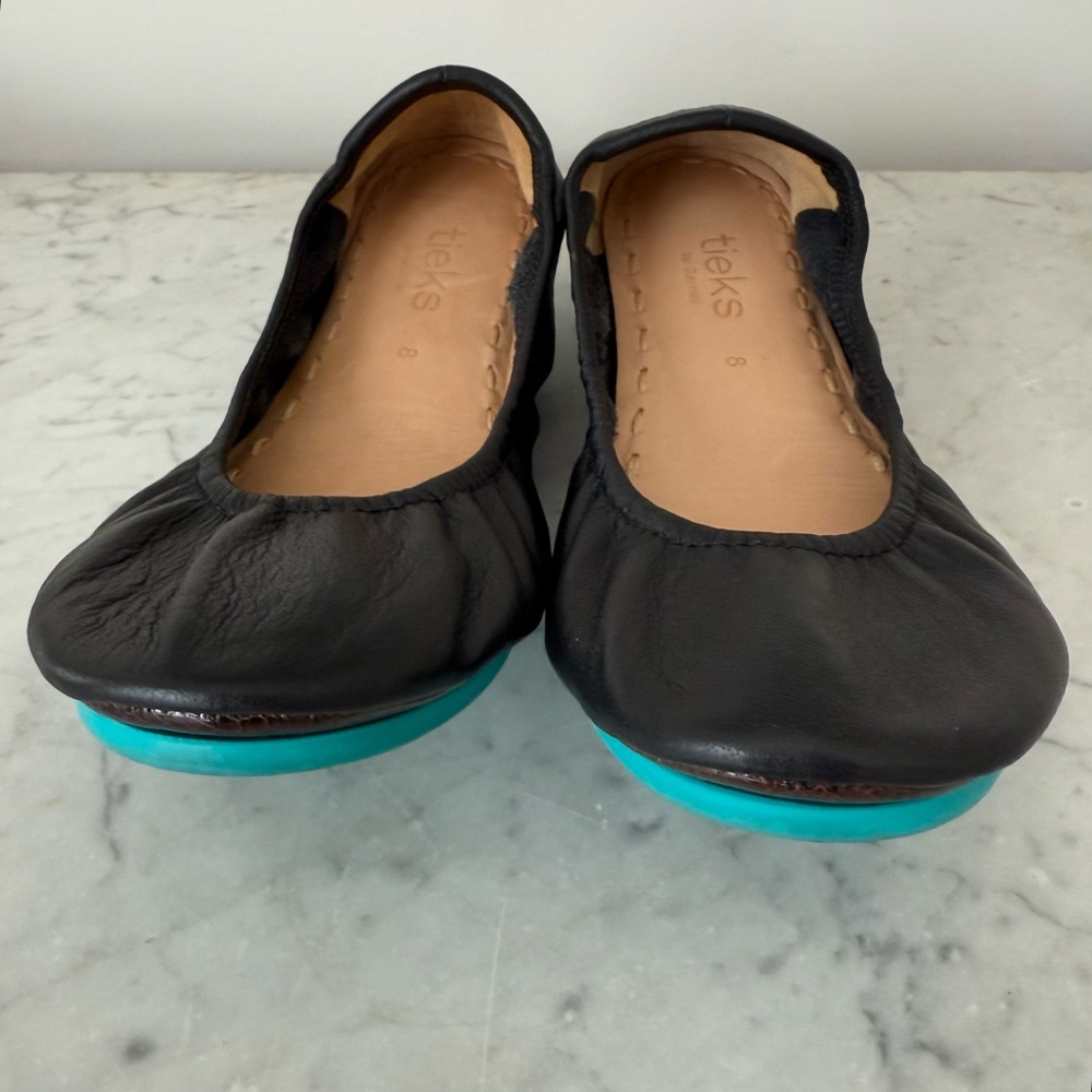 Tieks Black Leather Ballet Flats Shoes size 8 - Picture 3 of 7
